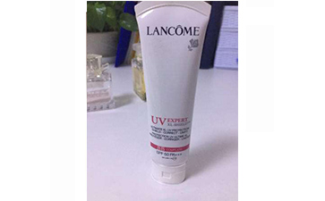 如何辨別蘭蔻bb霜的真假？