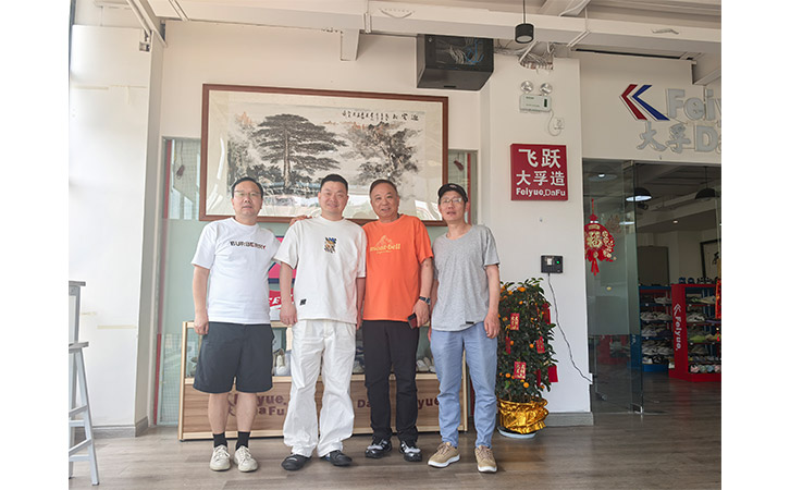 閆松昭攜王春輝探訪大孚飛躍，上海尚源以防偽溯源賦能國貨新征程